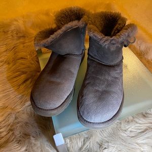 UGGS Bailey Short Boots